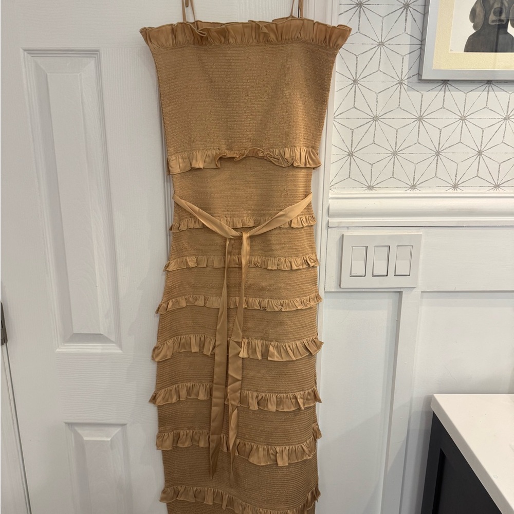 V. Chapman Liky Dress Tan Size 4 Smocked Ruffle Midi - Picture 5 of 8